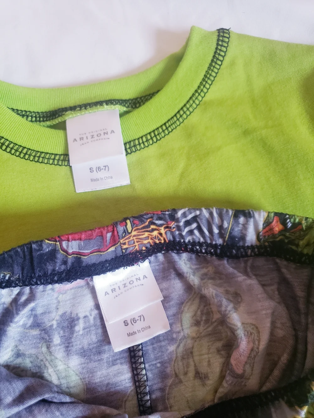 Boys Size 6 Dinosaur Print Pajama Set
